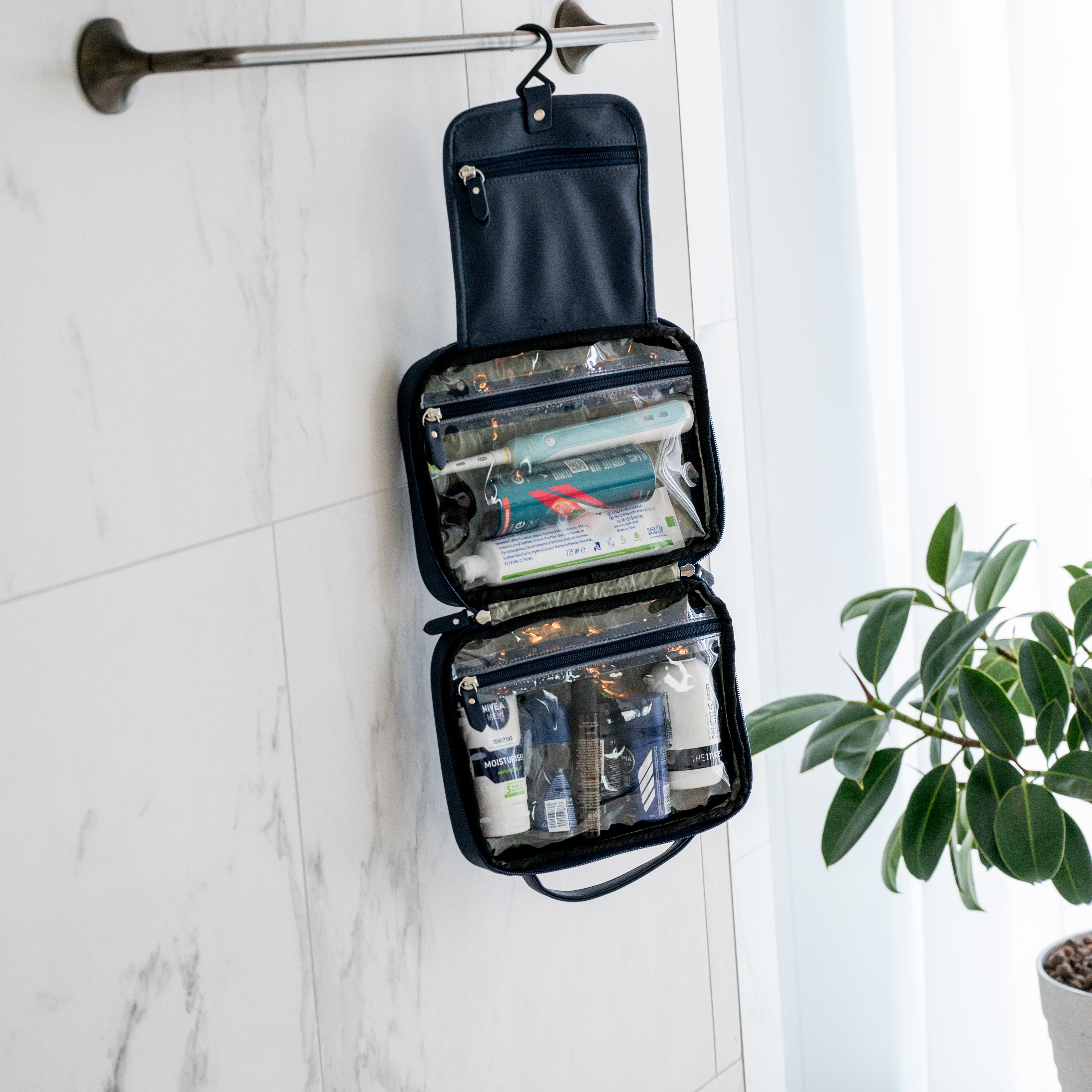 Copenhagen Toiletry Bag - Navy