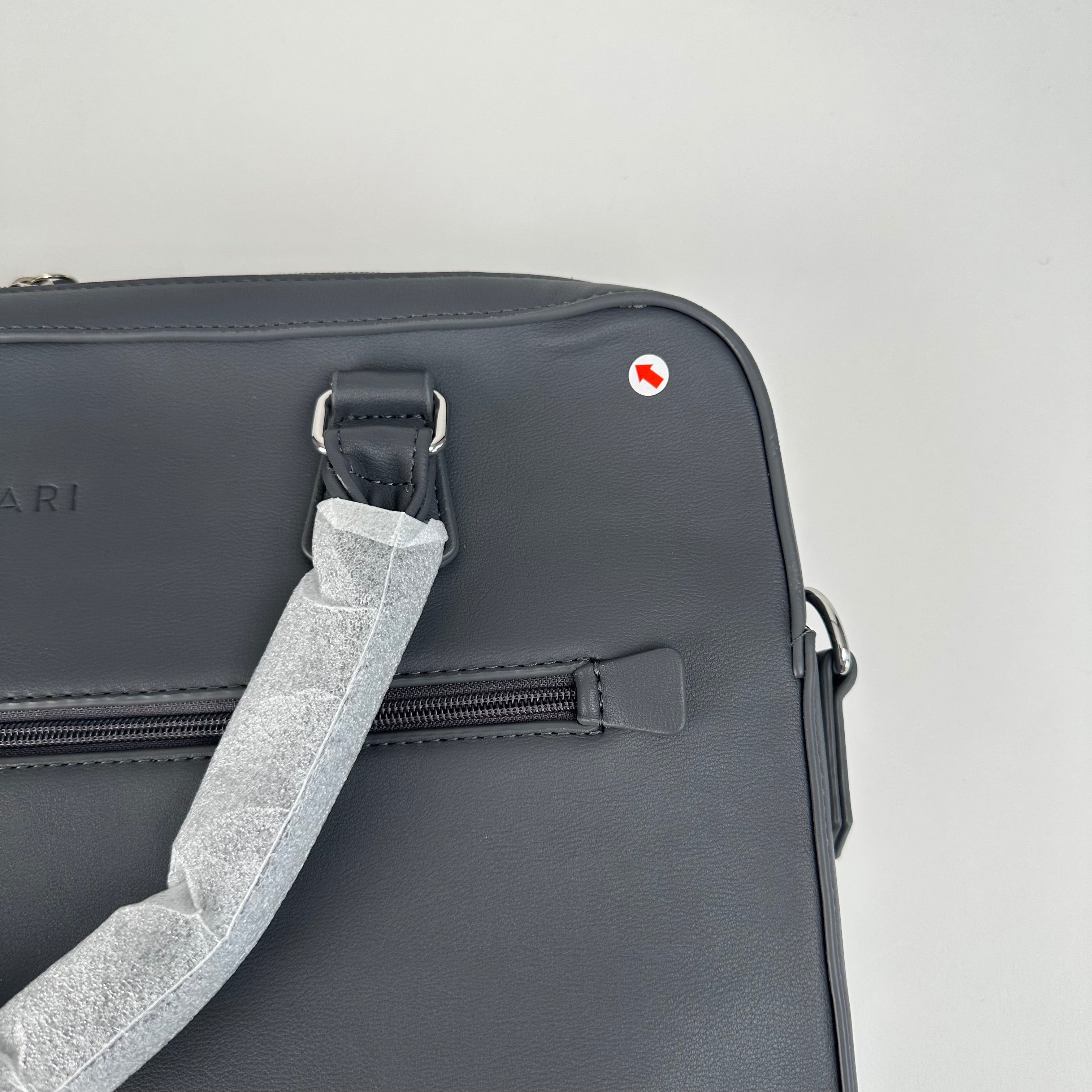 Berlin Compact – Graphite | Factory Second