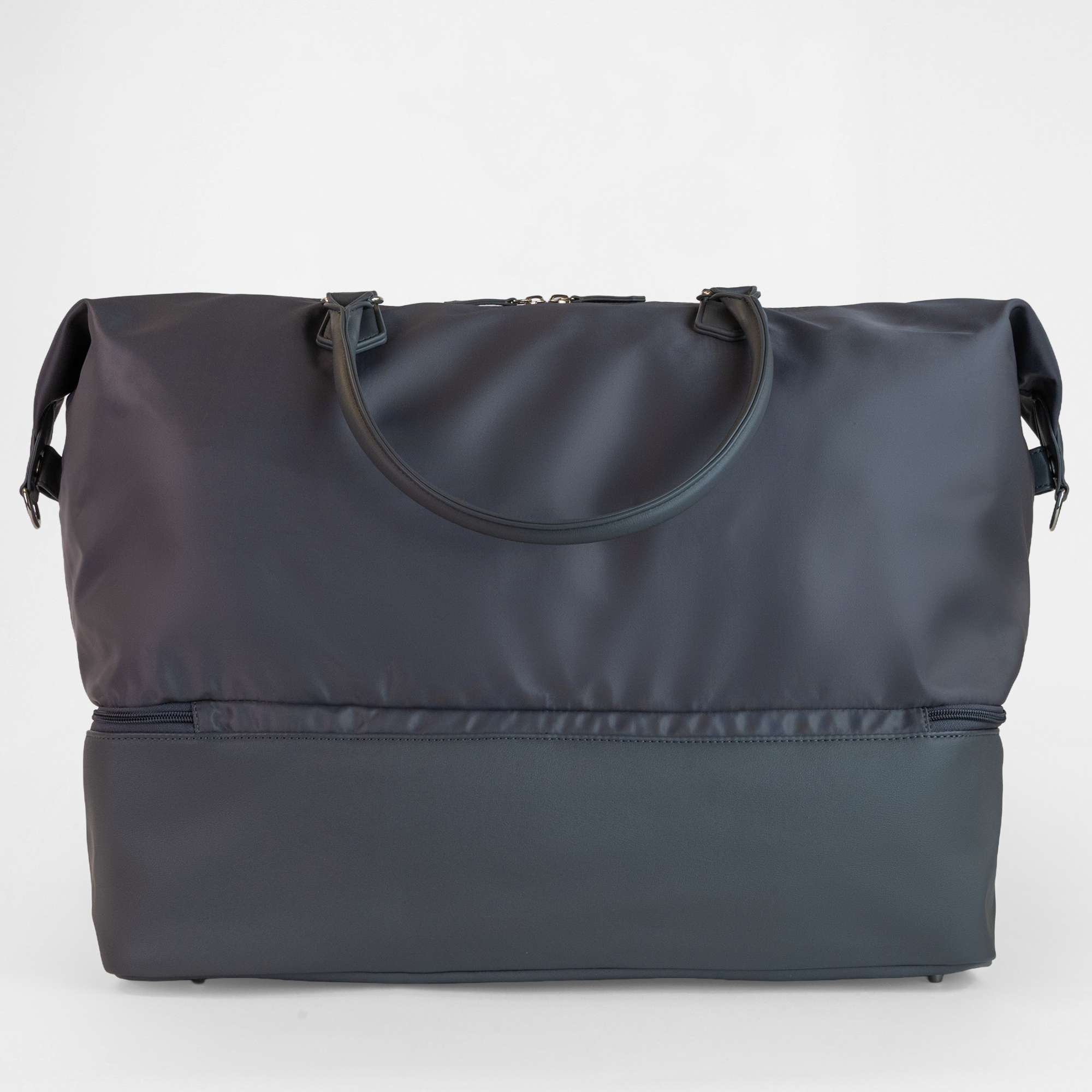 Back view of the Athens Gym Bag in Graphite, athletic design