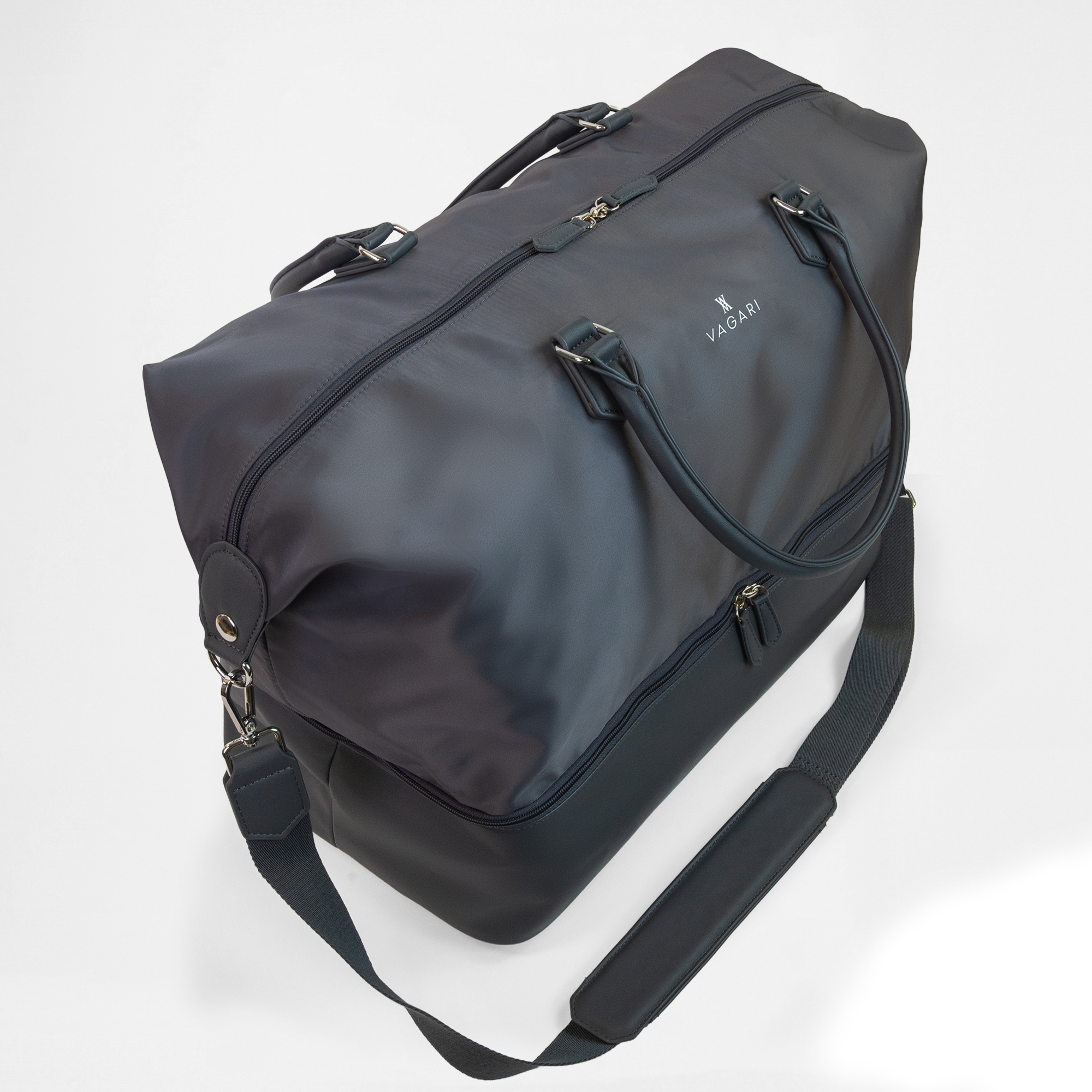Athens Gym Bag in Graphite with detachable shoulder strap and carry handles