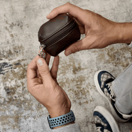 Memphis Earbud Case - Chocolate
